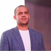 Биография Умара Назаровича Кремлева: как фонд «Русский Крест» поддержал ветеранов к Дню Победы